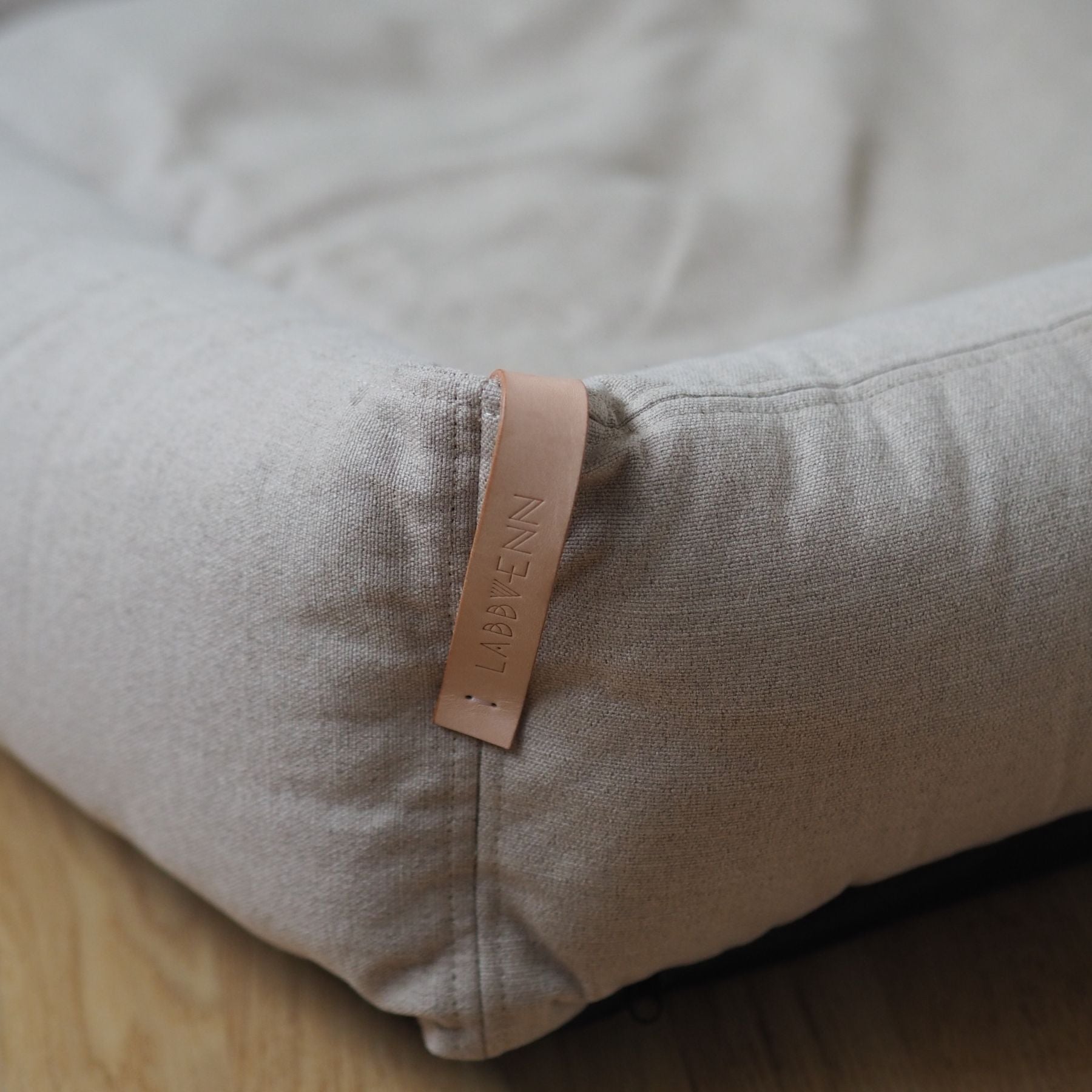 B:Ware | Hundebett 'Stokke'