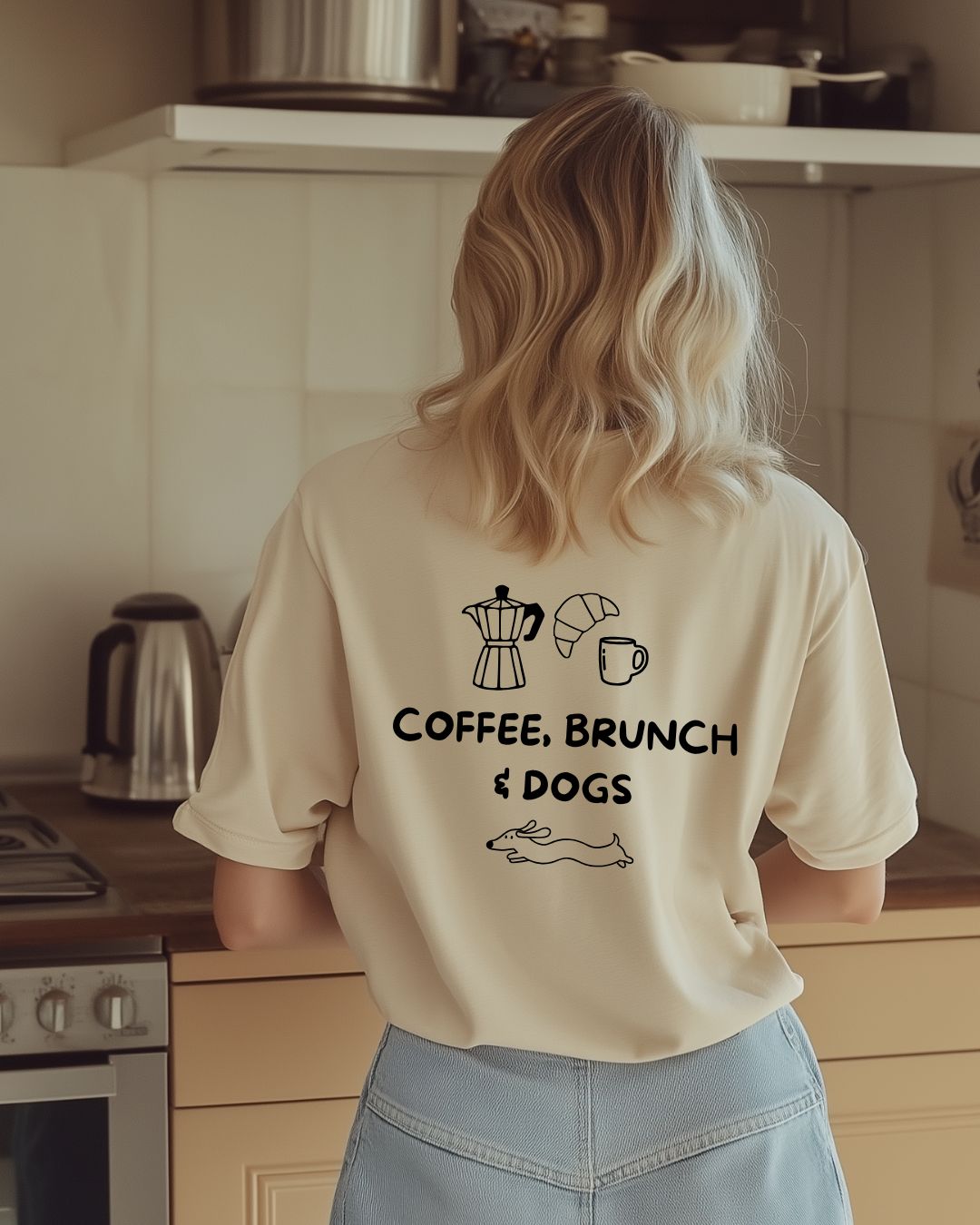Limited | Organic T-Shirt 'coffee, brunch & dogs'