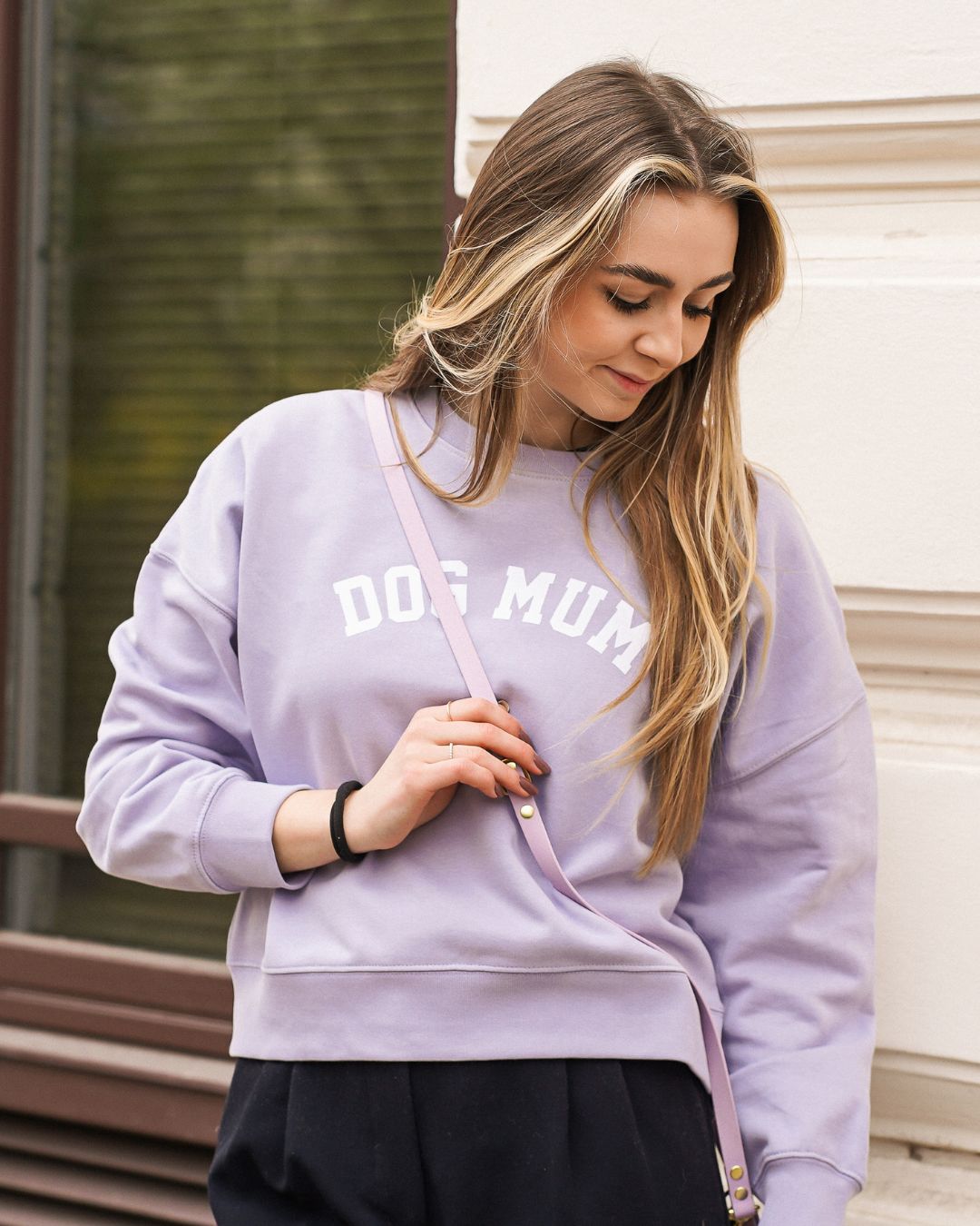Organic Sweatshirt 'DOG MUM' | Lavendel