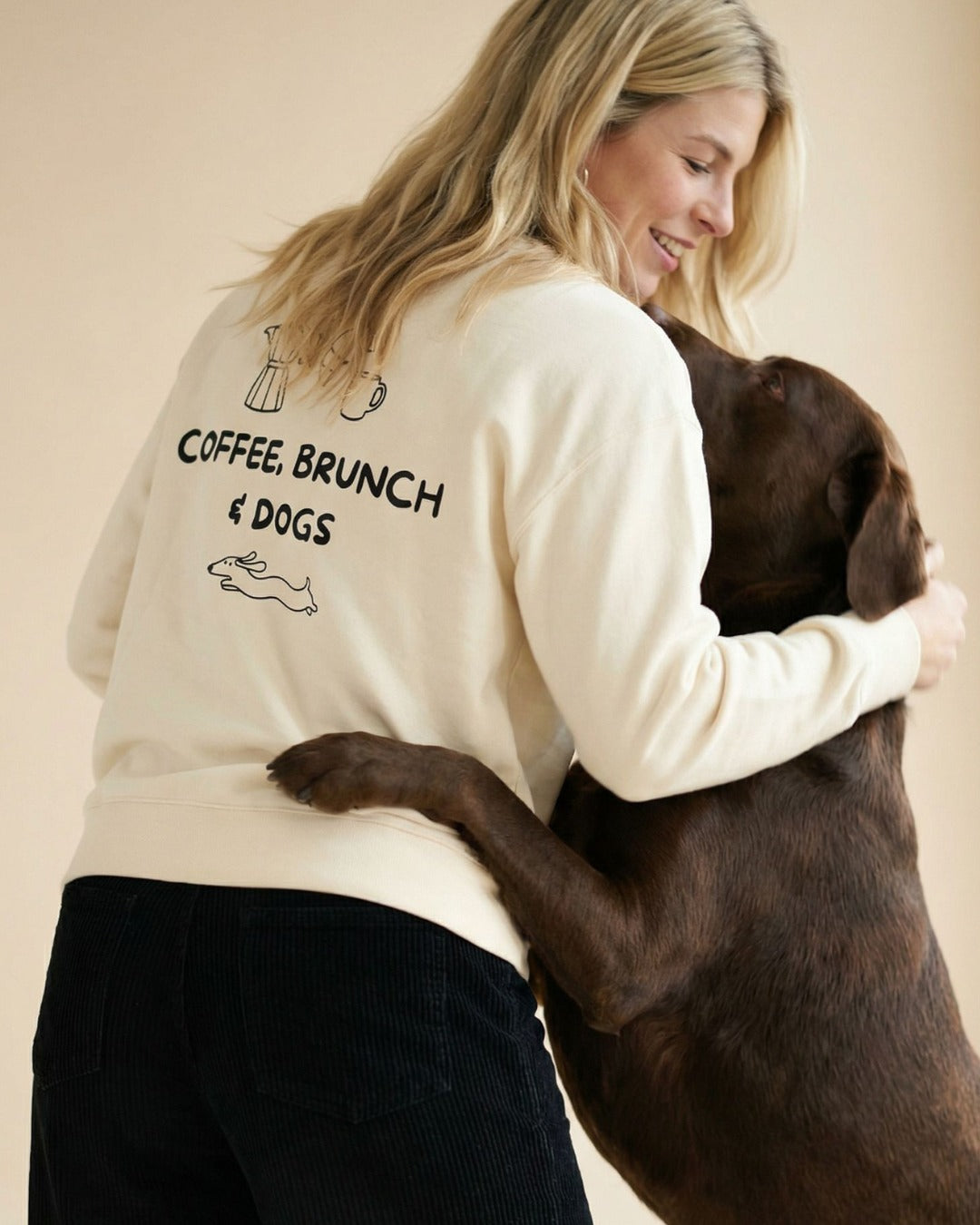 Premium Organic Sweatshirt 'coffee, brunch & dogs'