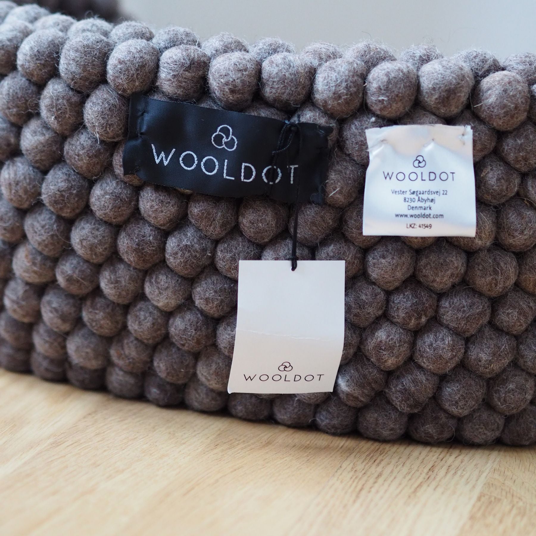B:Ware | Hundebett von wooldot aus 100% Wolle